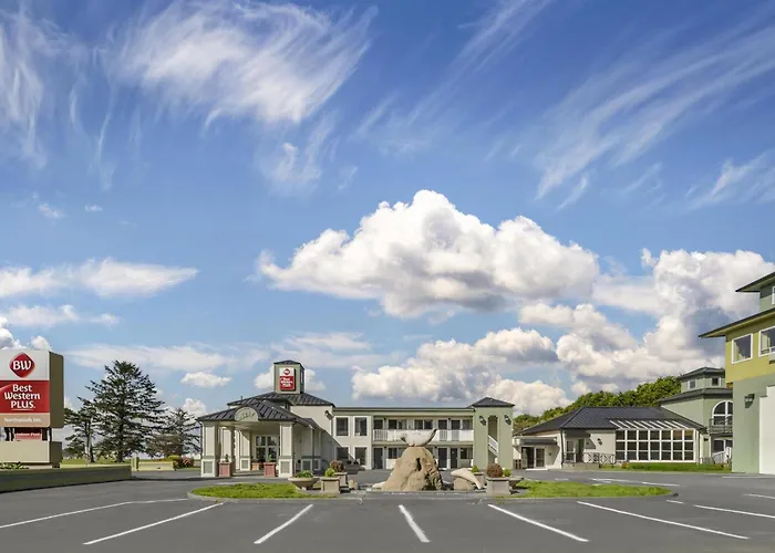Best Western Plus Northwoods Inn